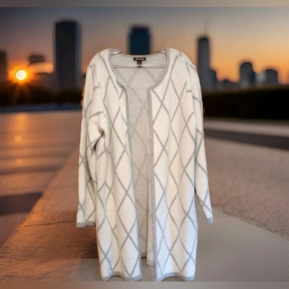 By Design Open Long Sweater Cardigan Women's Size 1X - Picture 14 of 14